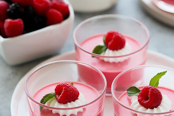 Kremalı Yoğurtlu Jöle